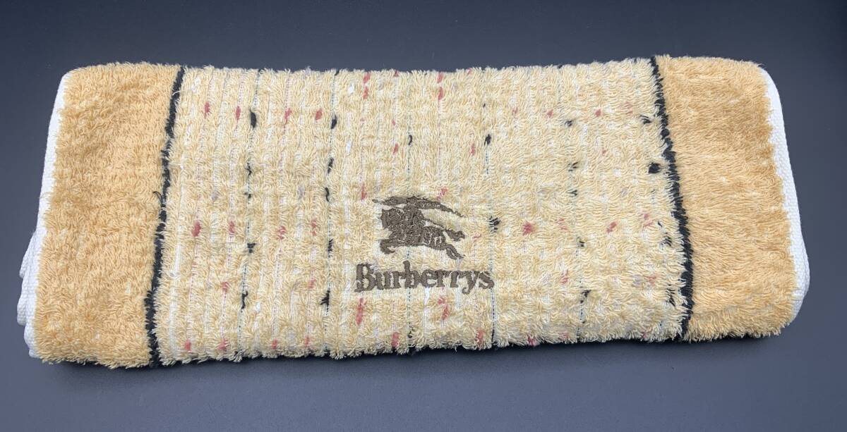 バーバリー (Burberrys) タオル フェイスタオル チェック柄 ホースマーク 総柄 ベージュ UF799