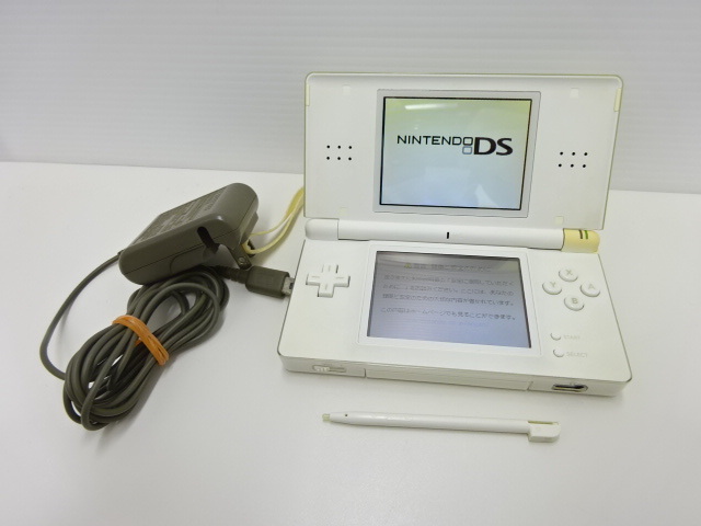 【＃17397】ニンテンドー　DS　Lite　USG-001　ホワイト　任天堂　Nintendo