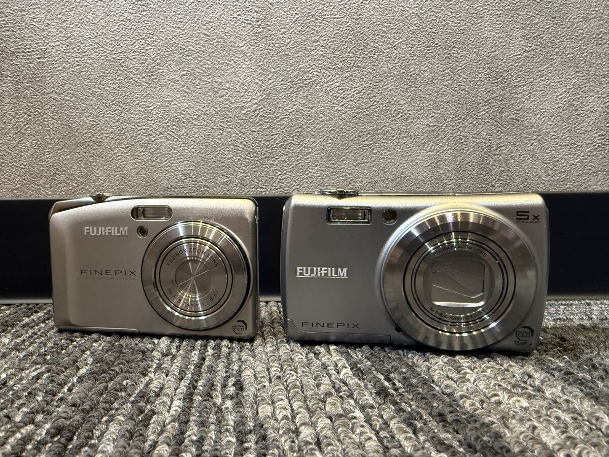 1円〜 FUJIFILM FINEPIX セット F100fd F50fd SUPER CCD 12MEGA コンパクトデジタルカメラ シルバー フジフィルム 0402G①