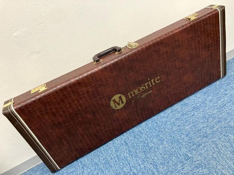 ◆ Mosrite Hard Case ◆ モズライト ワニ革風 ハードケース　型抜きタイプです♪ 中古品