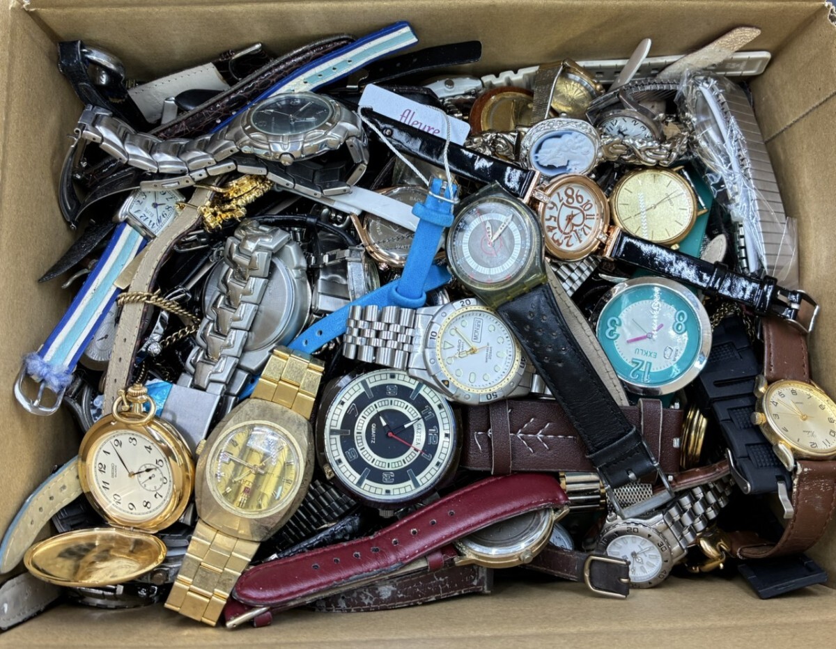 1円スタート 腕時計 ジャンク品 まとめ 大量 等 約4.1kg CITIZEN CASIO SEIKO 等 動作未確認 AF0402い