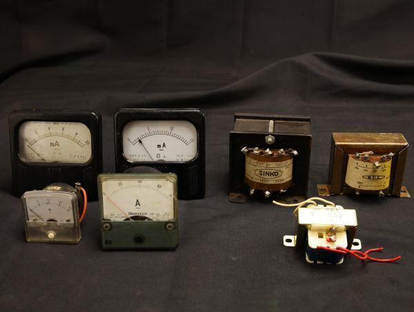 電子部品色々まとめて 電流計 トランス 未チェック 現状にて 　　　　　　　　　　　　　　　　　　　　　　　　検索→真空管アンプ HiFi