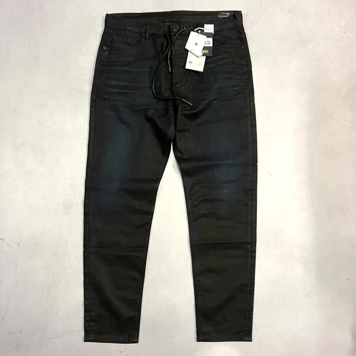 B ▼ 未使用 / 高級感溢れる '艶感' DIESEL ディーゼル D-VIDER JOGG ストレッチ デニムパンツ ジョグジーンズ 36 メンズ ボトムス