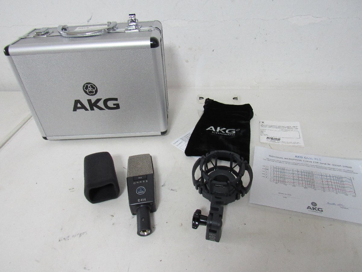 ●美品 コンデンサーマイク C414 XLS サイドアドレス型 音響機材