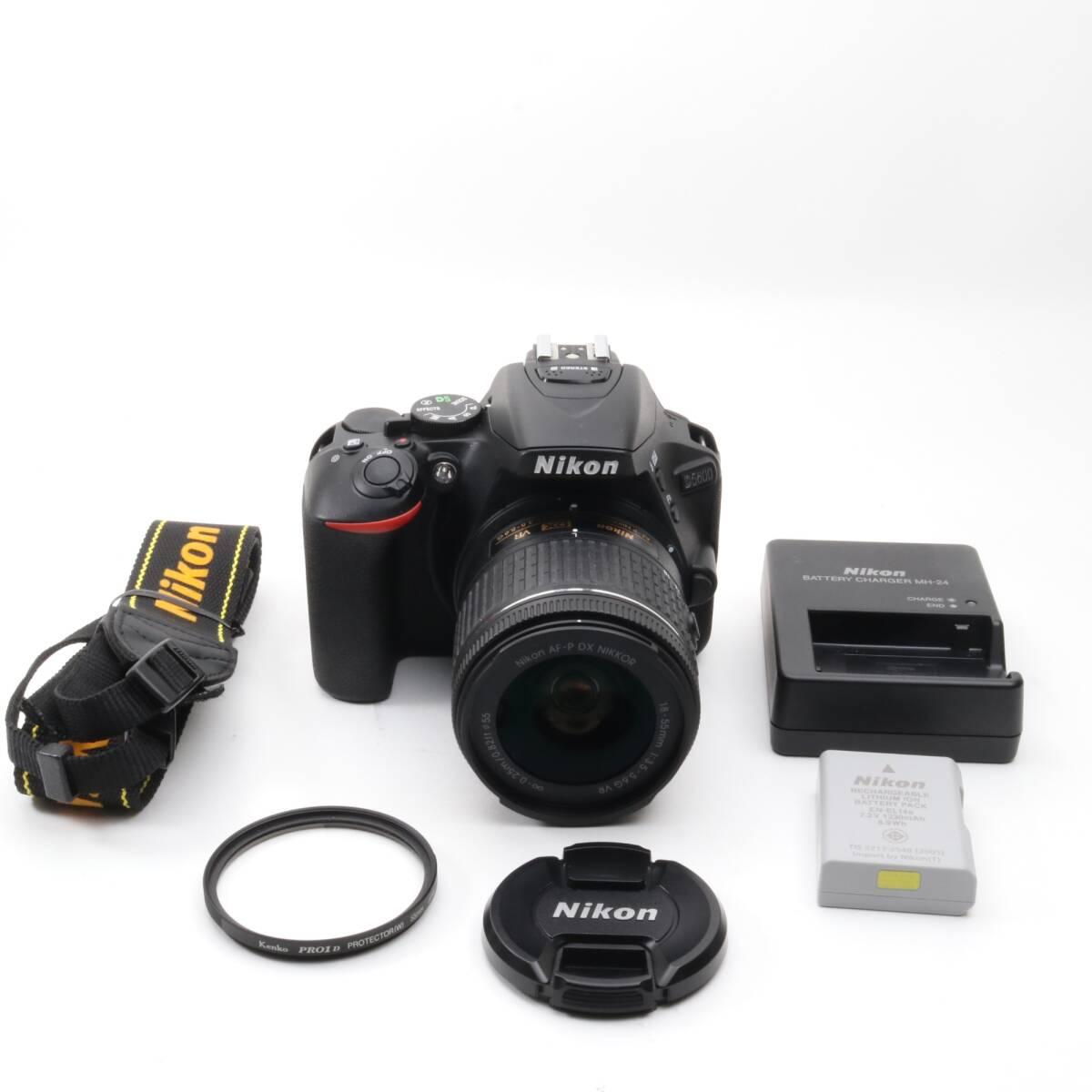 【シャッター回数：5200回】Nikon D5600 AF-P 18-55 VR レンズキット ブラック 〔NIKON F マウント〕