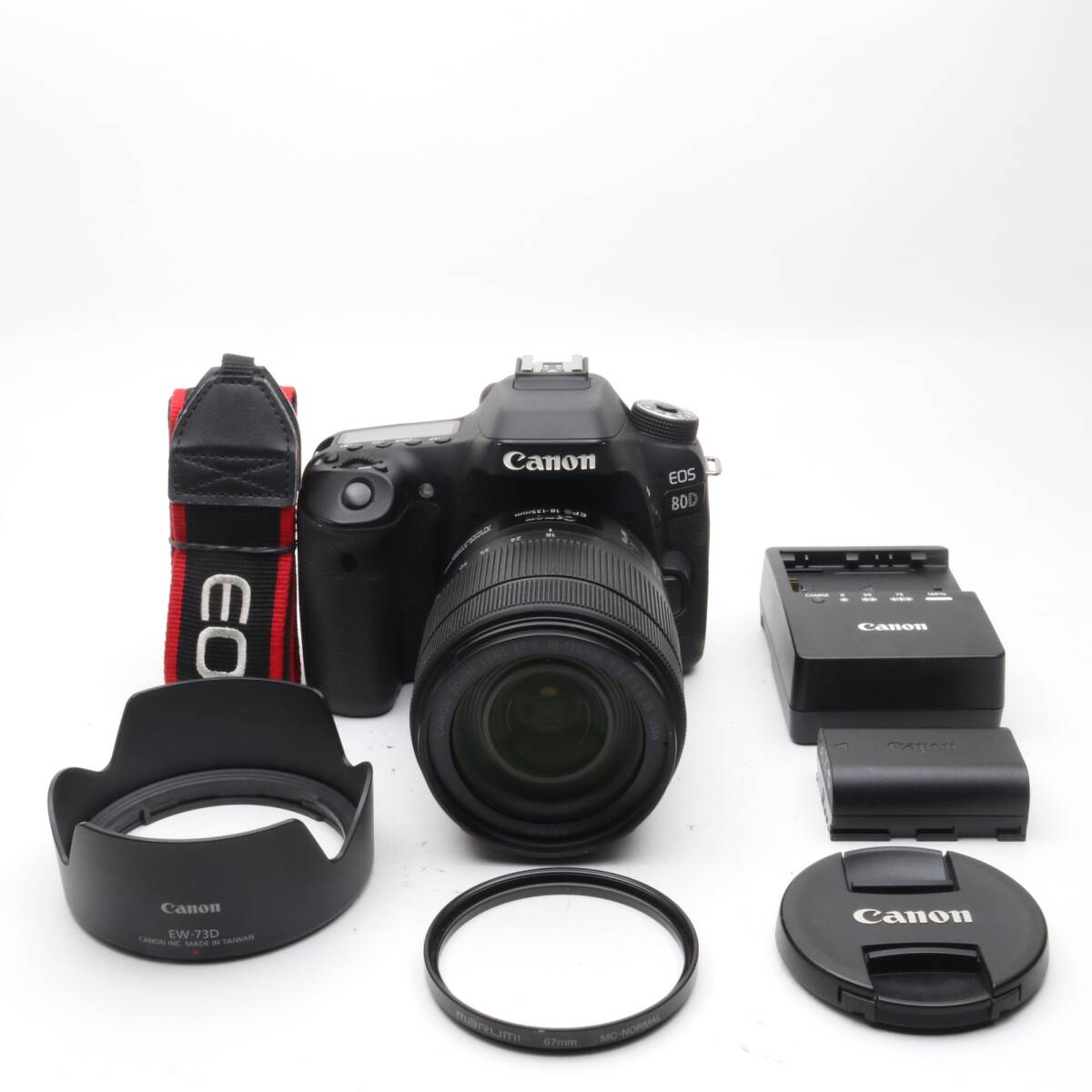 Canon EOS 80D レンズキット EF-S18-135mm F3.5-5.6 IS USM 付属 一眼レフカメラ 〔キヤノン EF マウント〕