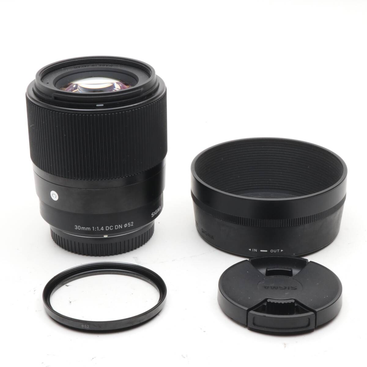 SIGMA 30mm F1.4 DC DN | Contemporary C016 | 〔マイクロフォーサーズマウント〕