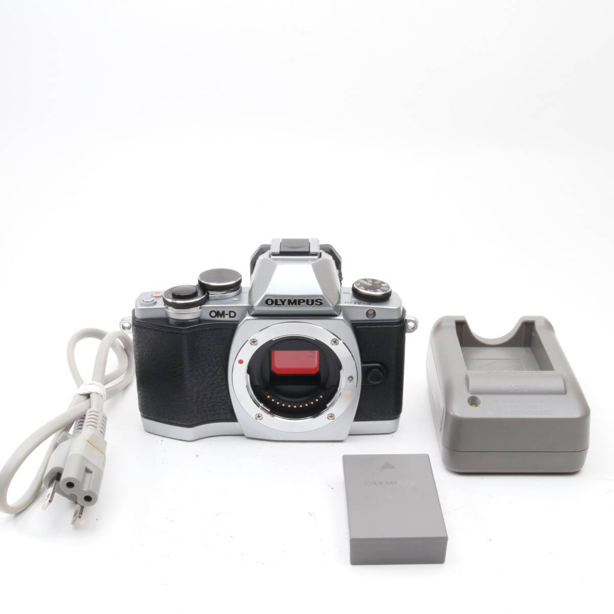 OLYMPUS OM-D E-M10 ボディ シルバー 〔マイクロフォーサーズマウント〕