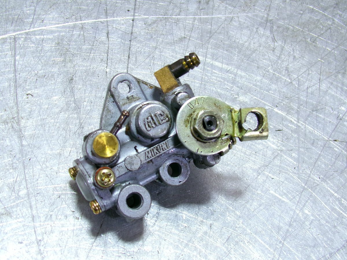 RG50Γ ガンマNA11A-A105-1545**エンジン/オイルポンプ/4
