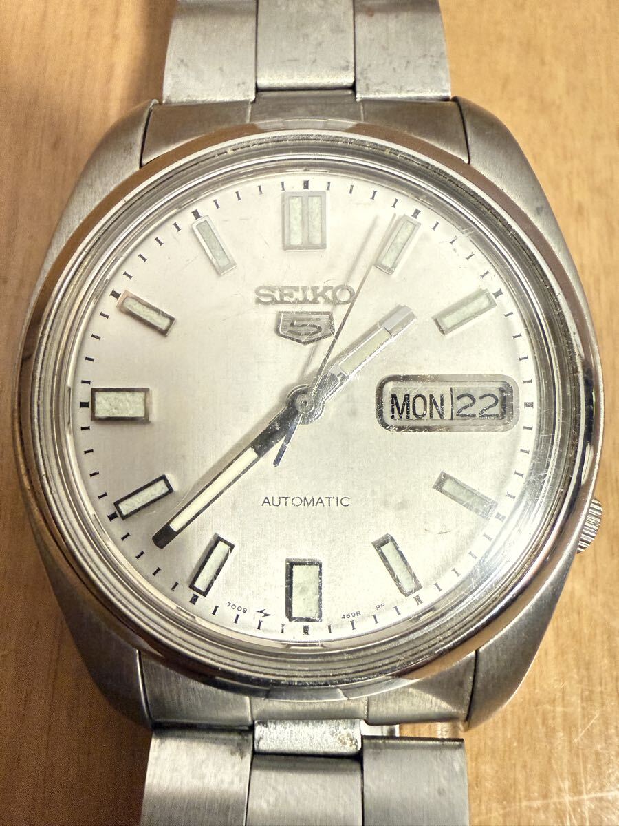1円から　【稼働品】SEIKO 5 セイコー5 7009-821A 自動巻き シルバー文字盤 ヴィンテージ アンティーク 現状渡し