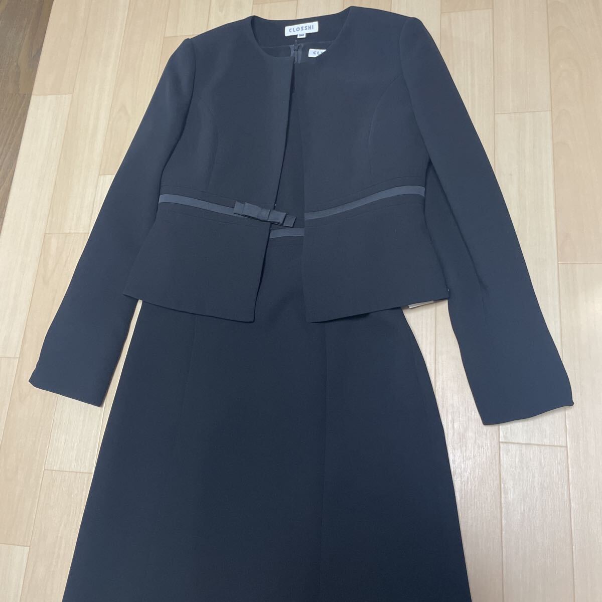 未使用品　新品　礼服　レディース　黒　冠婚葬祭　ワンピース　ジャケット　セットアップ　ブラックフォーマル　Sサイズぐらい　7AR