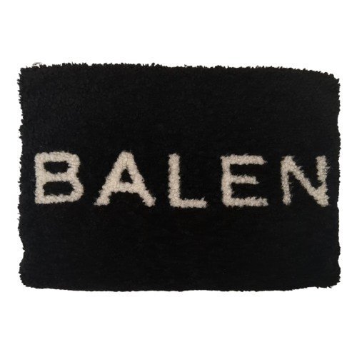 BALENCIAGA バレンシアガ セカンドバッグ クラッチバッグ ムートン ボア レザー ブラック 黒系 シアリング 保存袋 カード付き 492681