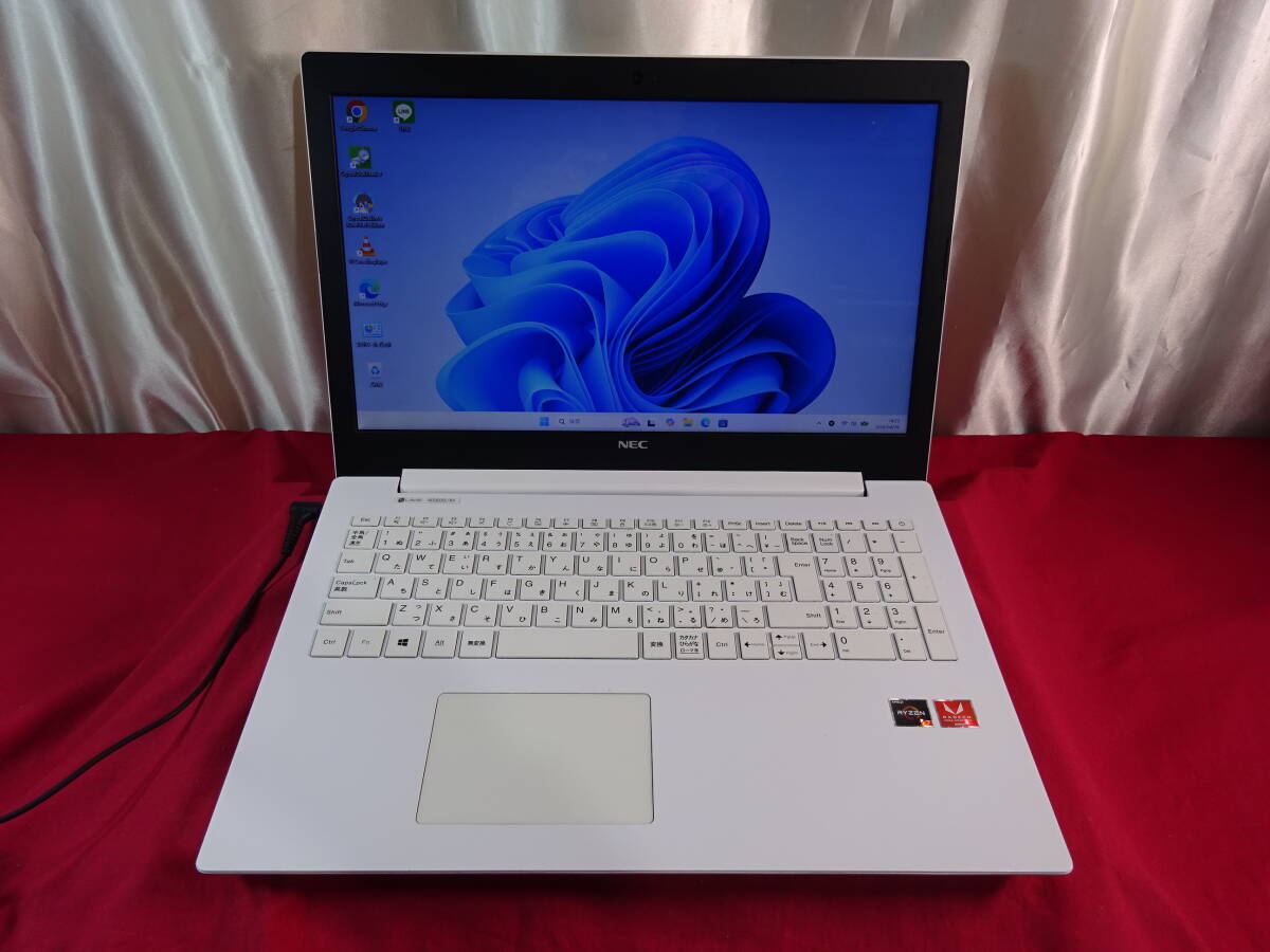 NEC LAVIE NS600/M ノートPC/Win11/Ryzen7-2700U/SSD256GB/メモリ4GB/DVDドライブ/動作品　(2604084)