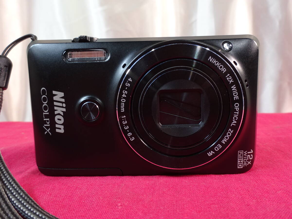 Nikon COOLPIX　S6900 コンパクトデジタルカメラ　現状品　(S-6)