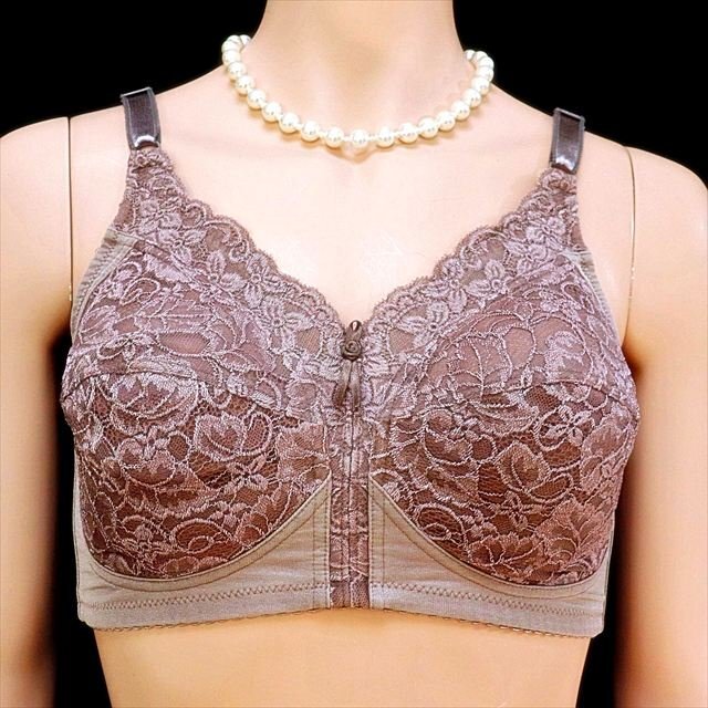 CE8-A05☆//CHARLEシャルレ/日本製♪ドゥヴァンナ♪新品同様☆フルカップでキレイキープ☆補正ブラ※一番安価で送料はゆうパケット250円♪