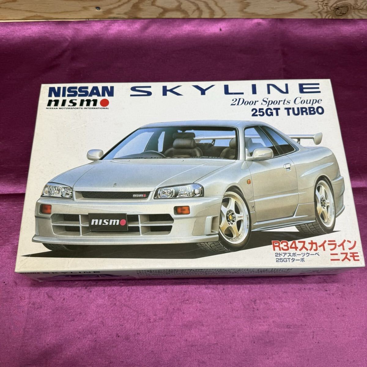 R81002 絶版 希少品 フジミ NISMO R34 スカイライン 2ドア スポーツ クーペ ニスモ 1/24 プラモデル 模型