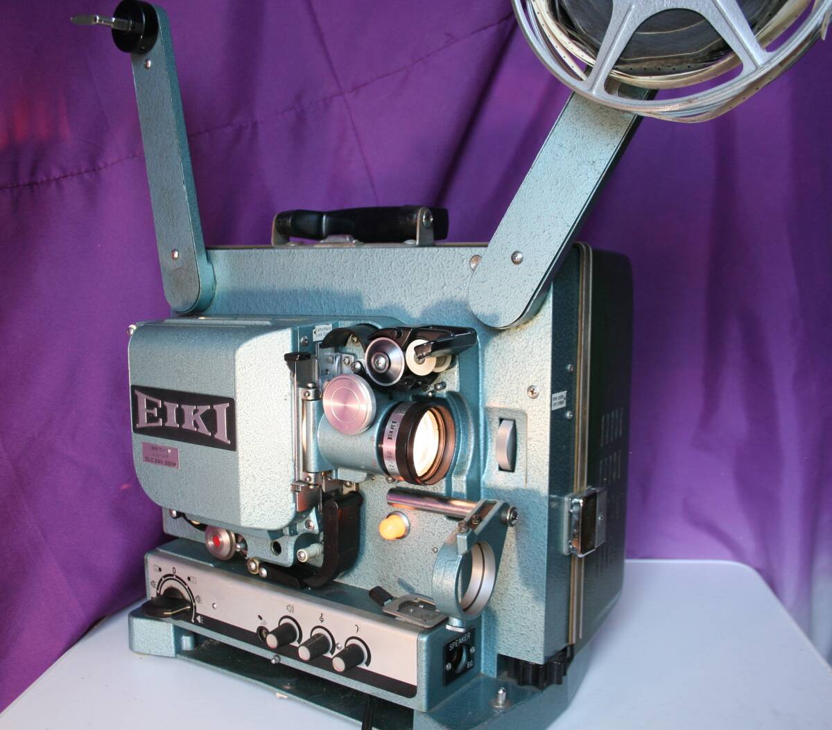 EIKI SOUND 16mm映機トーキー映写機（RST‐3か）