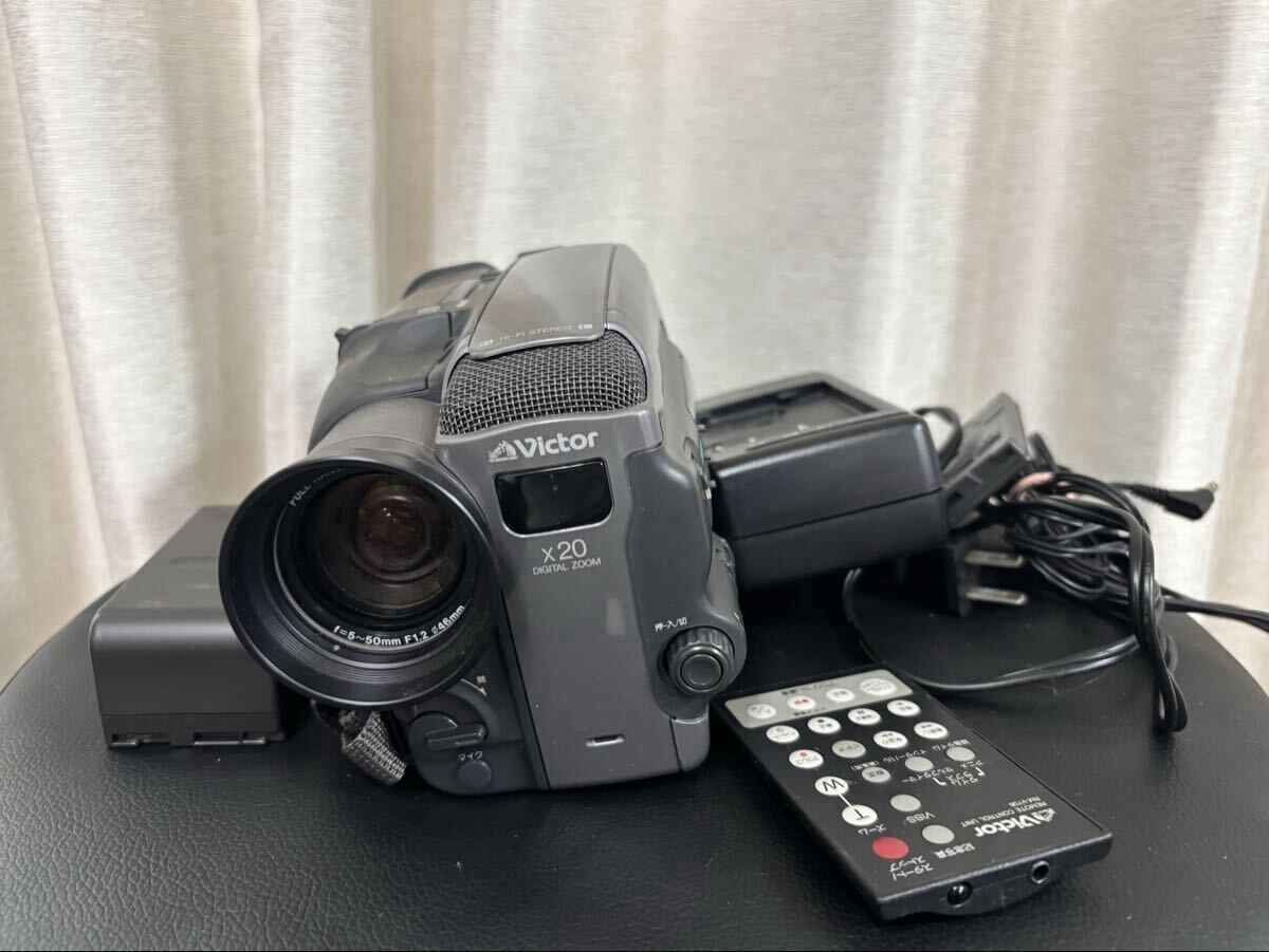 Victor Video MOVIE GR-EX7 ビクター ビデオカメラ x20 DIGITAL ZOOM リモコン付き グレー系 通電OK
