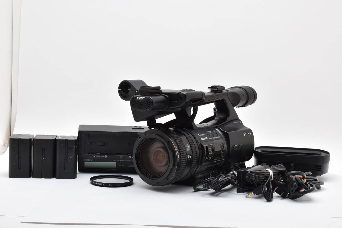 ★良品★ソニー SONY HVR-Z5J HDVカムコーダー テープ走行140時間 充電器・バッテリー付き★　YM9956＃26