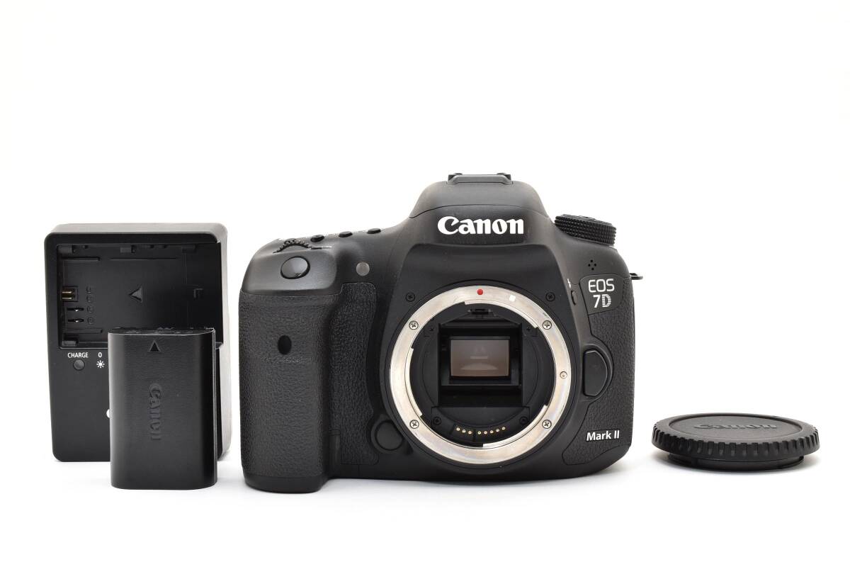 ★極上品★《ショット数7,727回 》Canon キヤノン EOS 7D Mark II 2 ボディ★　YMA9954＃38