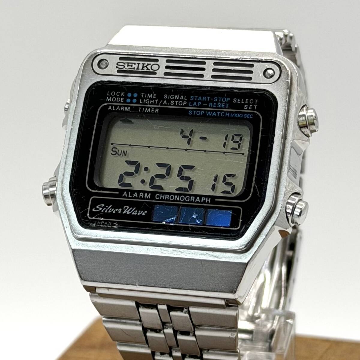 [新品電池稼働] SEIKO セイコー Silver Wave レトロデザイン クロノグラフ A258-5040 デジタル メンズ 腕時計 シルバー クォーツ