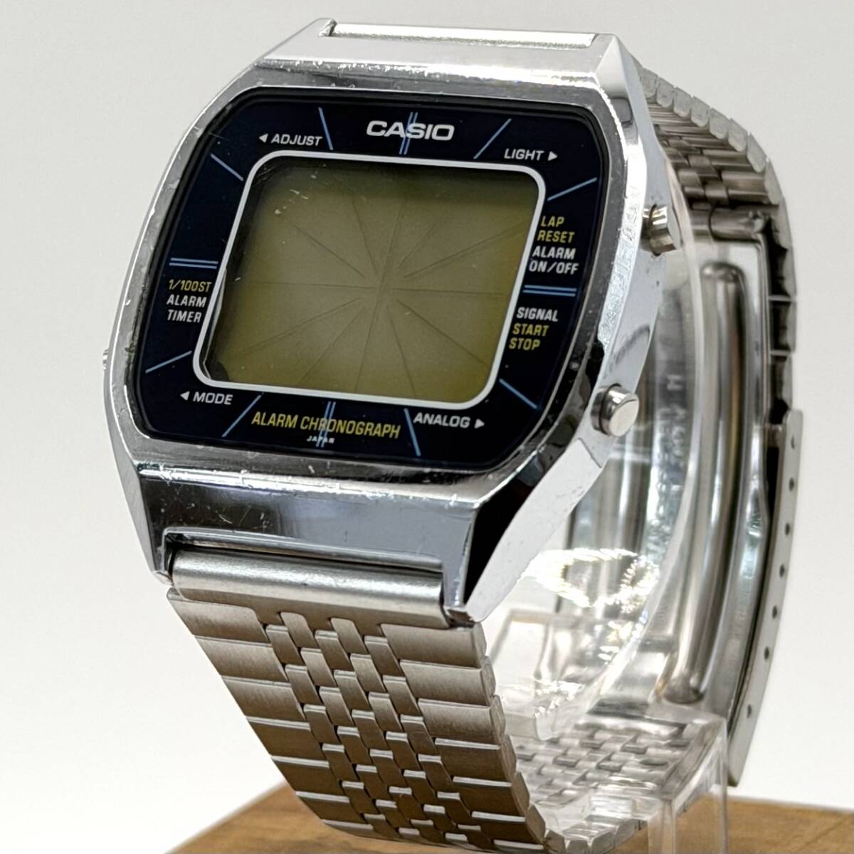 [希少] CASIO 103 A201 ◆ブルーサンダー◆ QUARTZ レトロデザイン ヴィンテージ デジタル メンズ 腕時計 現状品