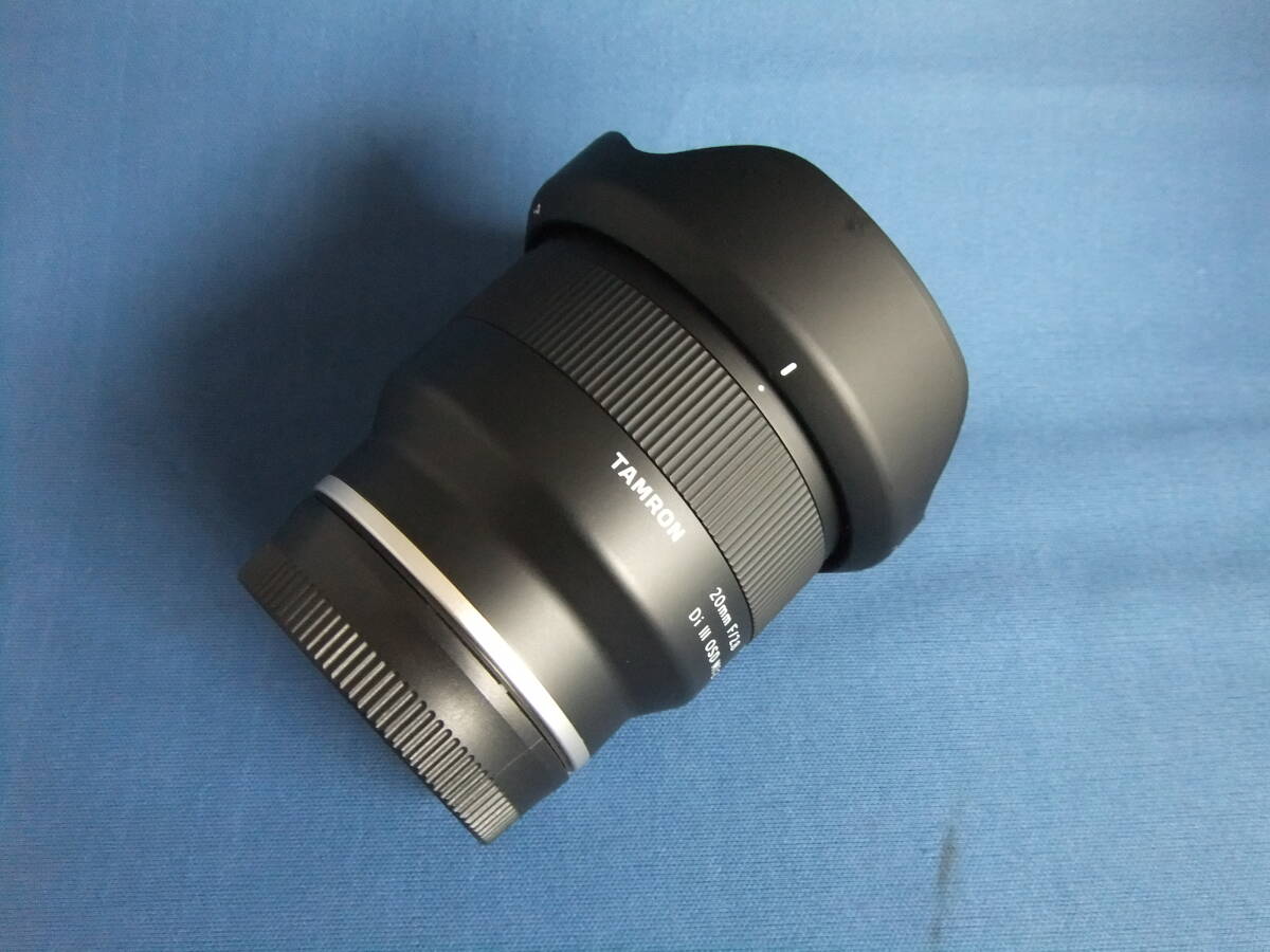 ★TAMRON　20㎜　F/2.8　Di　Ⅲ　OSD　M1:2　新品同様　即決★