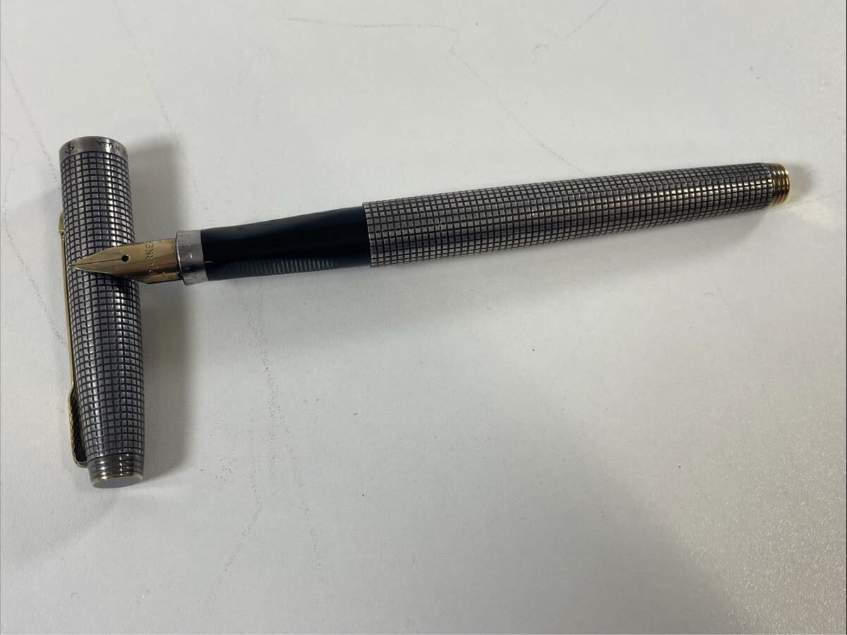 0J-3-10 PARKER パーカー STERLING CAP＆BARREL U.S.A ペン先 14K 万年筆 格子柄 筆記用具 筆記未確認 