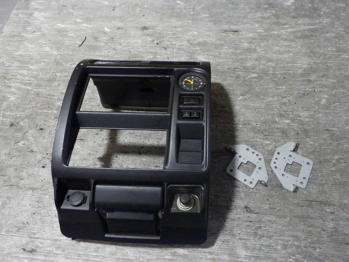 売り切り E-RZJ95W ランドクルーザープラド ステー オーディオパネル アナログ時計 08-03-28-932 B2F-6 スリーアール長野