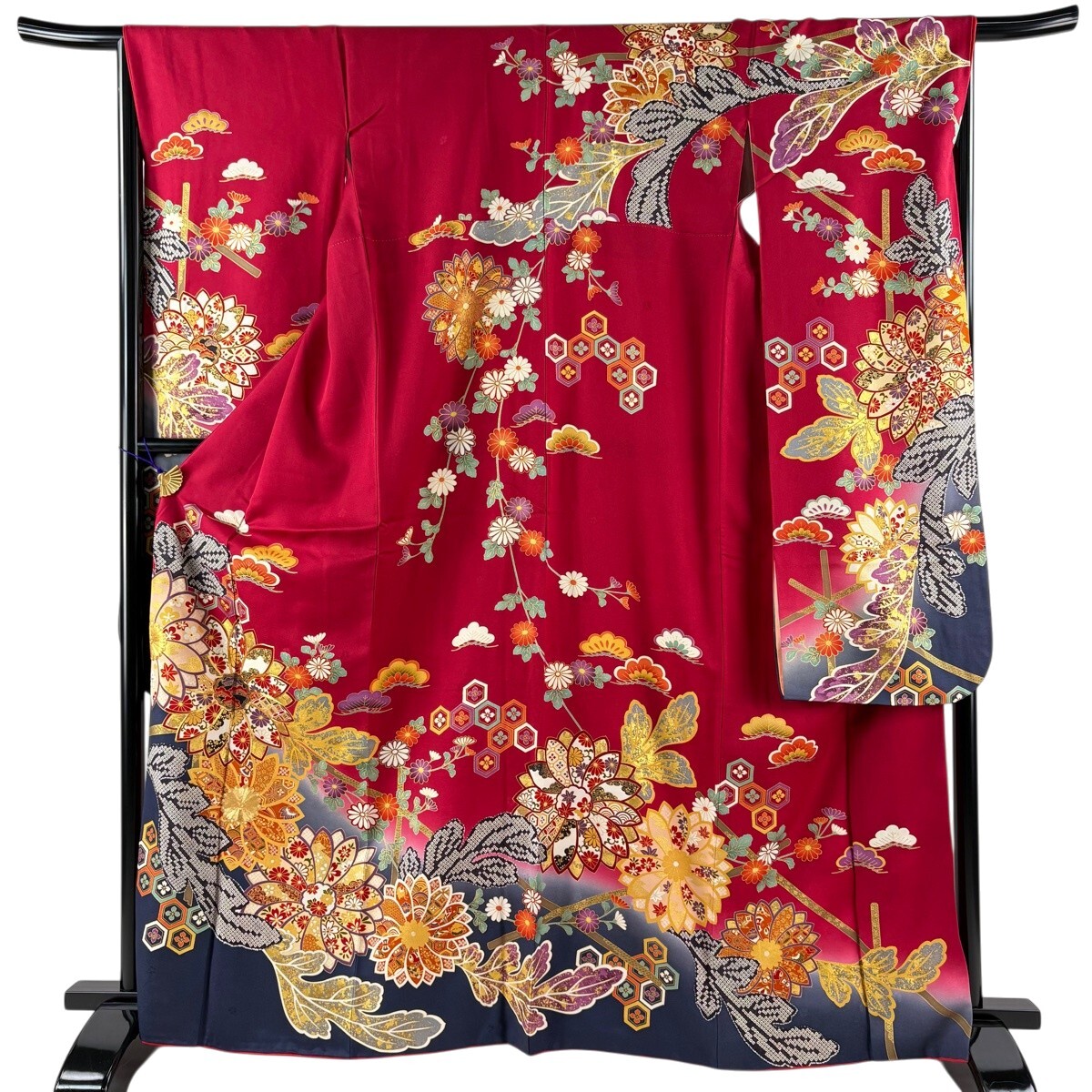 【美品】 振袖 身丈165cm 裄丈66cm M 袷 菊 笠松 金糸 金彩 赤 正絹 名品 【中古】