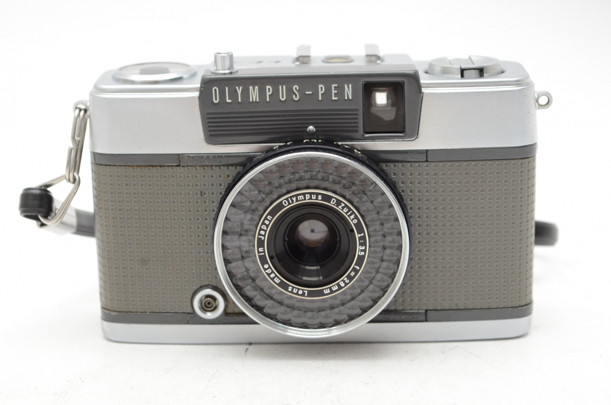 OLYMPUS-PEN EE-2 D.Zuiko 3.5/28mm