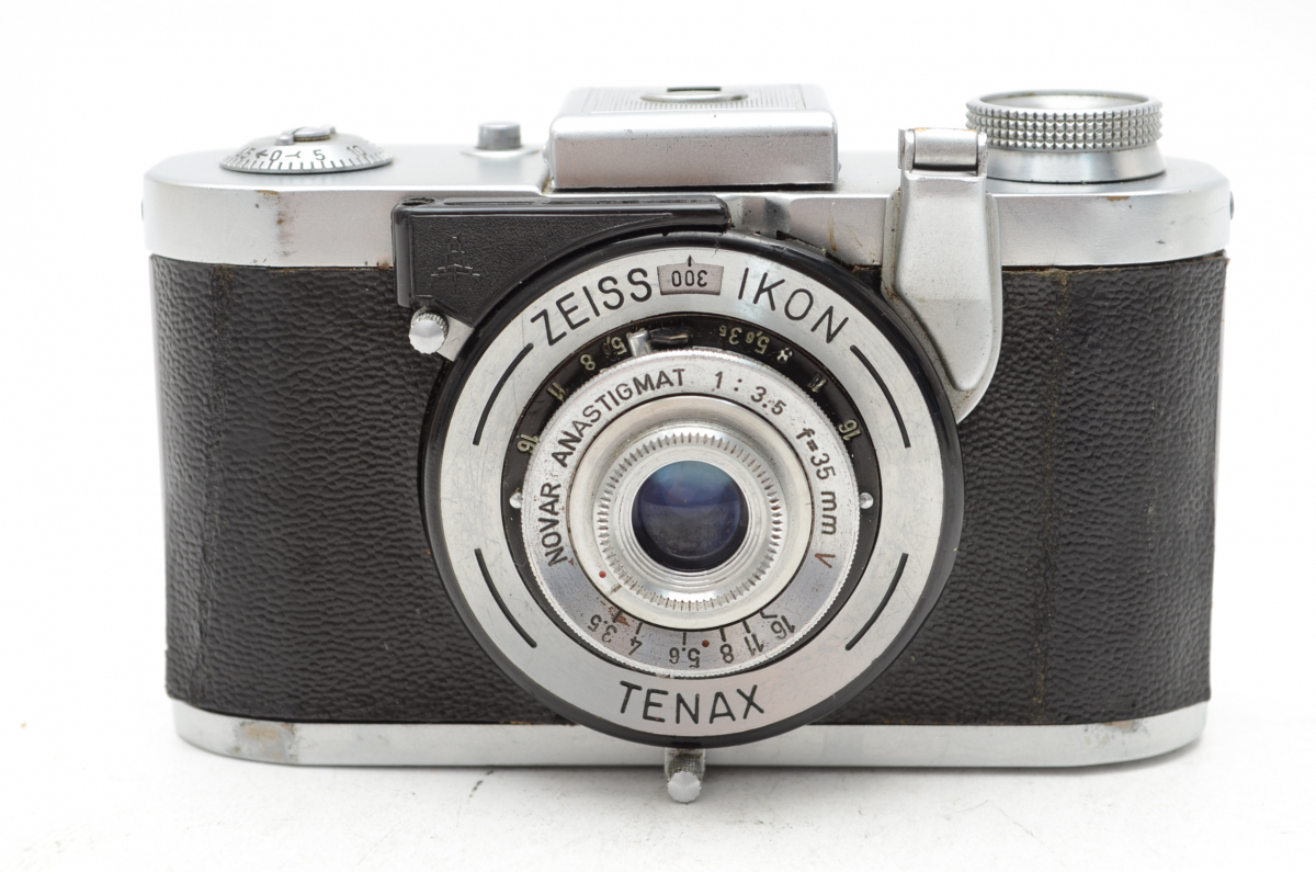 ZEISS IKON TENAX NOVAR-ANASTIGMAT 3.5/30mm red V