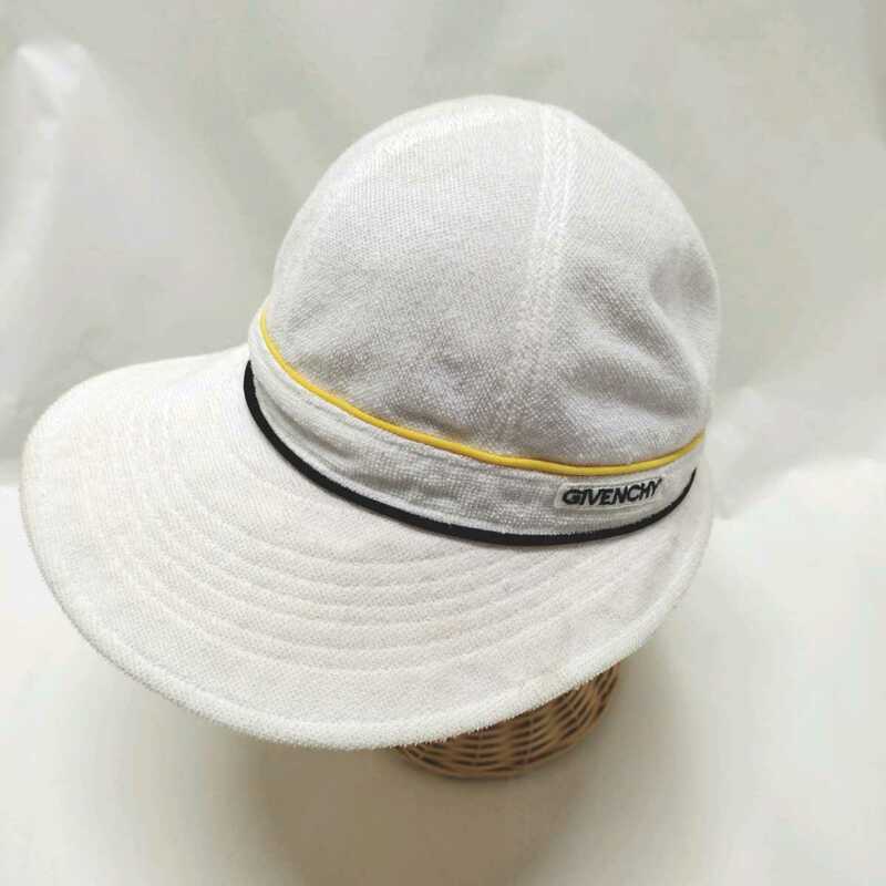 GIVENCHY ジバンシィ　パイルハット　帽子　スポーツ　ホワイト　イエロー　ブラックライン　レディース