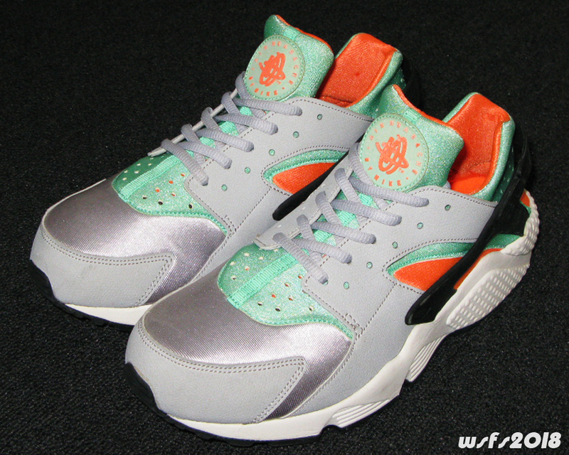 【USED】NIKE WMNS AIR HUARACHE RUN (GREEN GLOW) US11.5 [21/04]ナイキウィメンズエアハラチラングリーングロウ