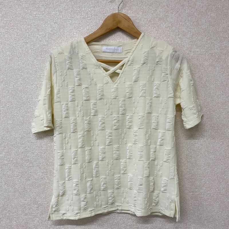 美品　ホワイト系　デザインＴシャツ　半袖　カットソー 半袖Tシャツ フリーサイズ
