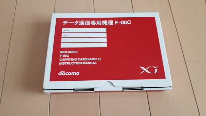 【 即決 】docomo データ通信専用機種 F-06C