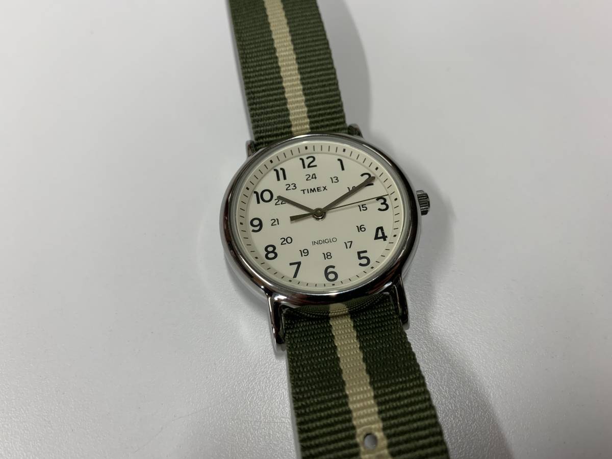 B462)TIMEX INDIGLO CR 2016 CELL WR30M 腕時計 現状品
