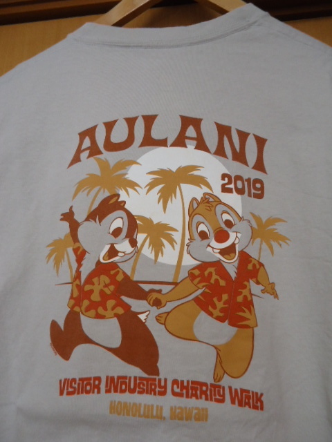 即決　ハワイ　AULANI　ディズニーリゾート＆スパ　チャリティ　イベント2019'　Ｔシャツ　茶色　ＸＬ　チップ＆デール