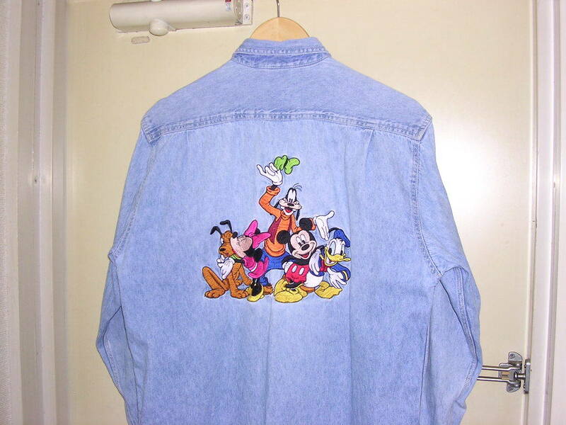 90s ディズニー Disney キャラクター刺繍 デニムシャツ S vintage old ミッキー ミニー ドナルド グーフィー
