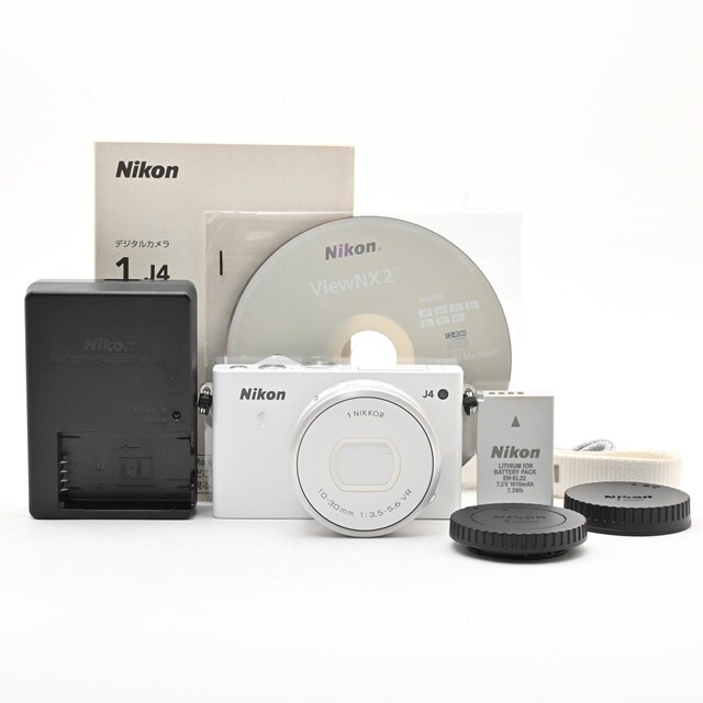 ＜美品＞ Nikon 1 J4 標準パワーズームレンズキット ホワイト｜ミラーレス一眼｜シャッター数676枚｜外観非常に綺麗