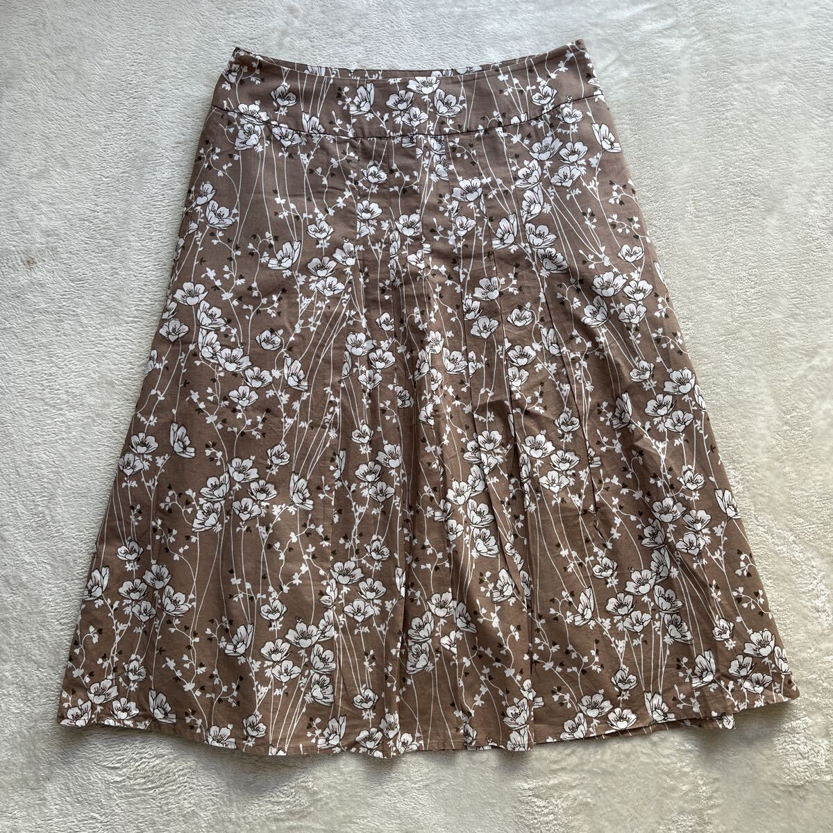 3点送料無料☆ LAURA ASHLEY ローラアシュレイ 花柄 スカート　コットン