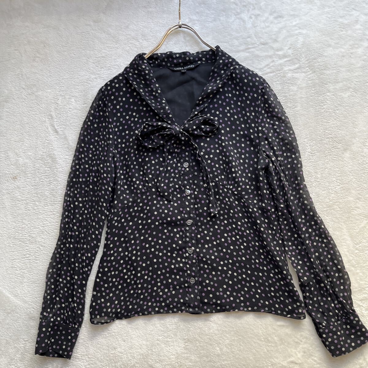 3点送料無料☆ LAURA ASHLEY ローラアシュレイ　シルク100 ドット柄　ブラウス