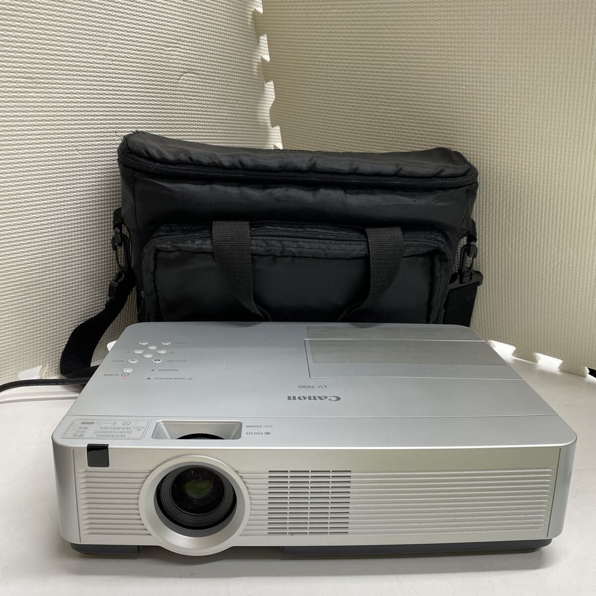 雷216 Canon【 LV-7490 】キャノン プロジェクター ケース付