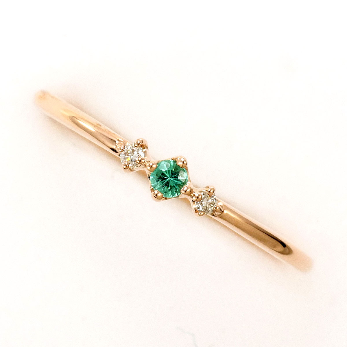 K10PG リング・指輪 9号 エメラルド 0.03 ct ダイヤ 0.02 ct 総重量約0.9g ジュエリー 中古 美品 送料無料☆0202