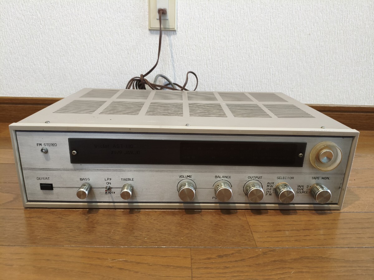 【Victor】 AST-110 アンプ ビクター 【ジャンク品】