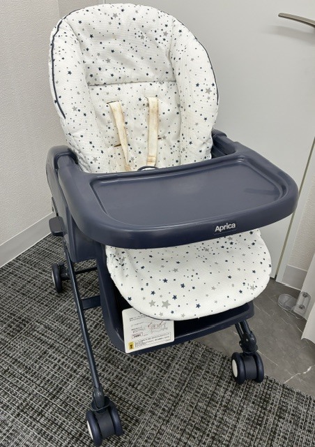 940★アップリカ ハイローベッド＆チェア Aprica 稼働確認済 ユラリズム 手動スィング 限定モデル◇中古品 新生児～ 