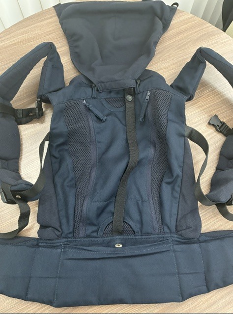 1013★アップリカ 抱っこ紐 Aprica 首がすわってから～ コランハグ＜リュクス＞ ◇中古品 ベビー用品 36ヶ月頃まで◇