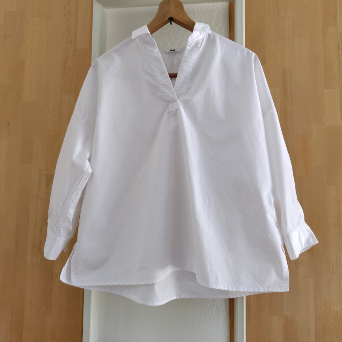 UNIQLO ユニクロ　コットン100%　 スキッパーブラウス 　ドロップショルダー　M 　白　美品☆