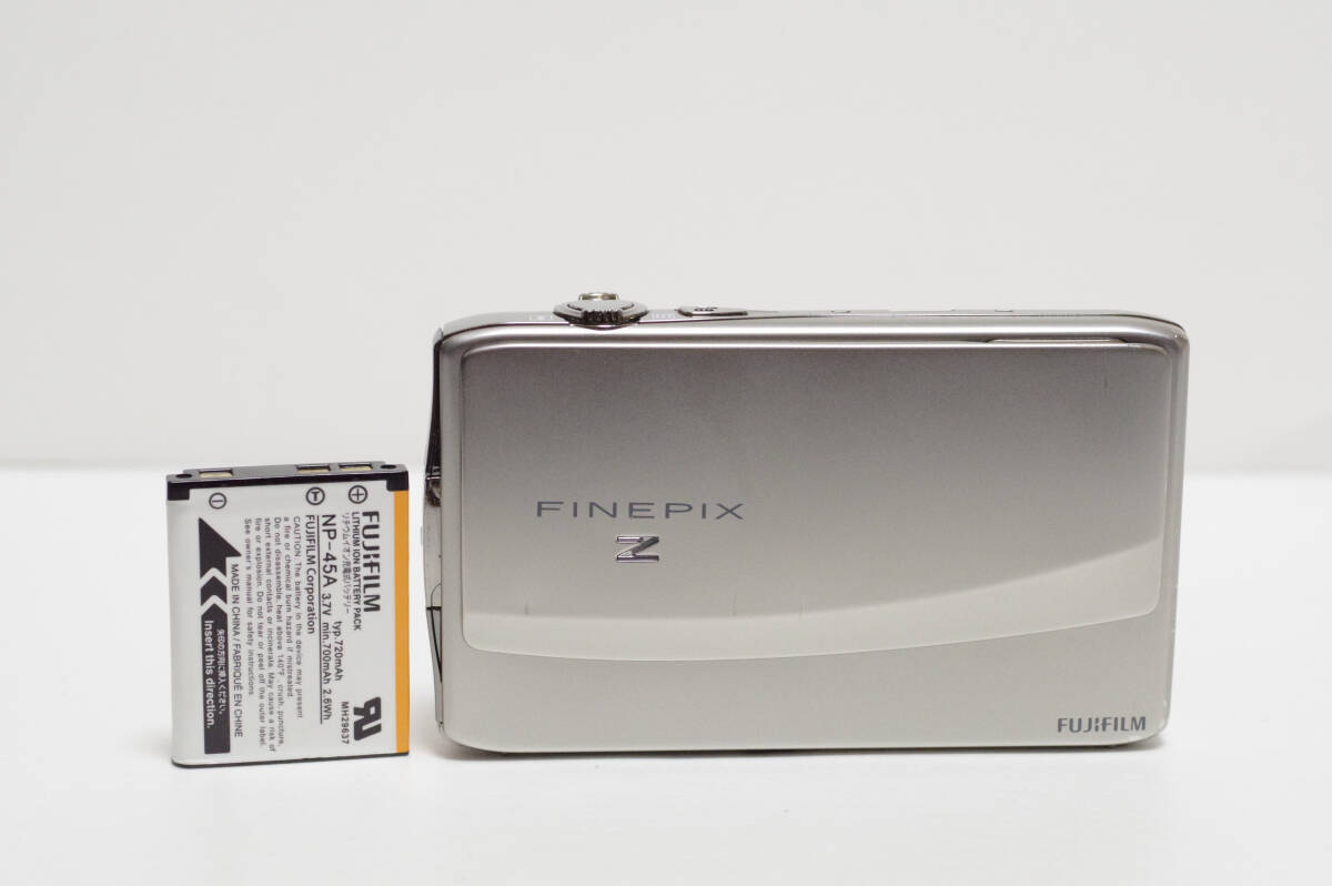 富士フィルム FUJIFILM FINEPIX Z900EXR コンパクトデジタルカメラ デジカメ
