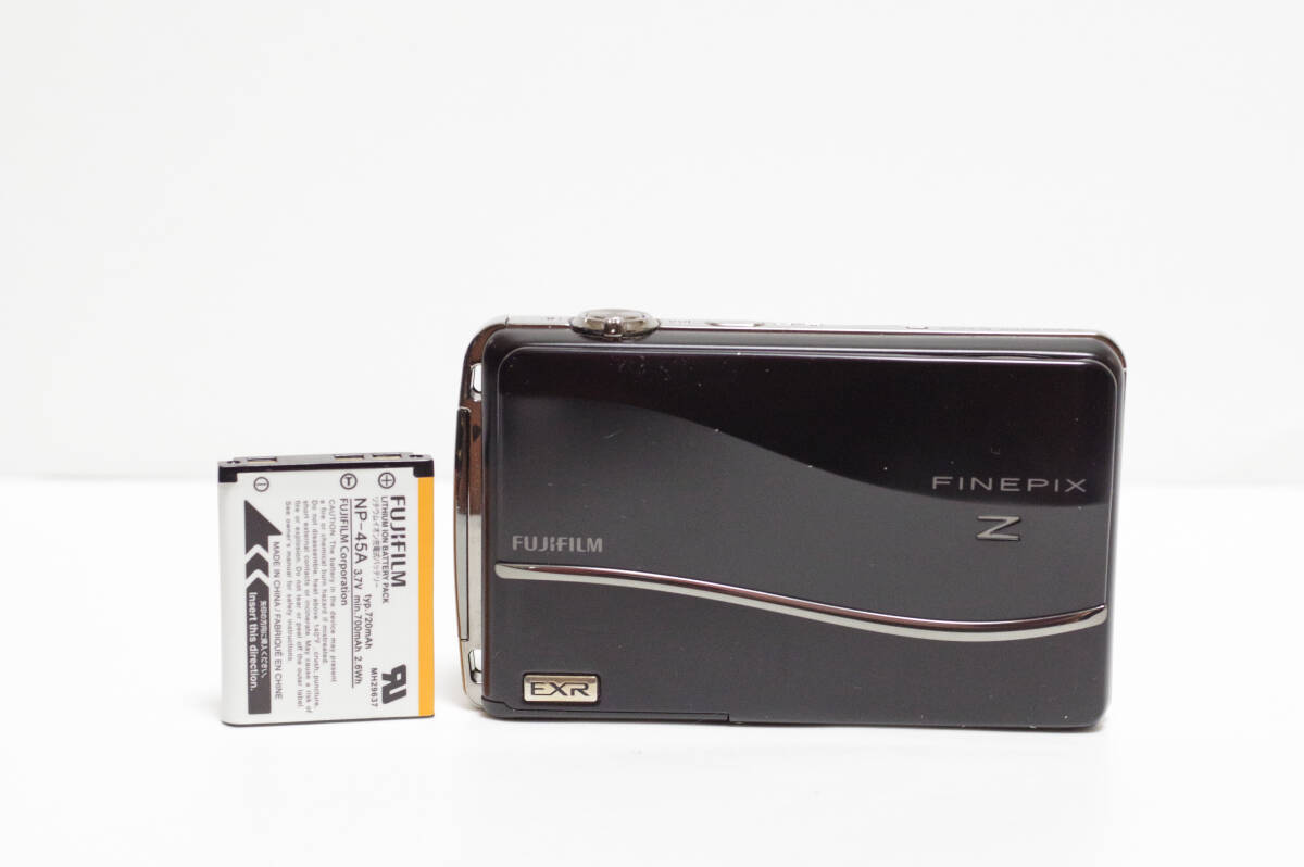 富士フィルム FUJIFILM FINEPIX Z800EXR コンパクトデジタルカメラ デジカメ